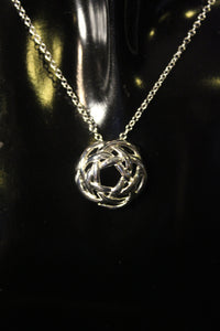 925 Sterling Silver Pendant and Necklace