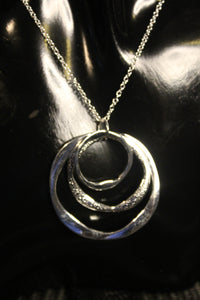 925 Sterling Silver 3 Circles Pendant and Earring set