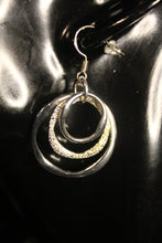 Load image into Gallery viewer, 925 Sterling Silver 3 Circles Pendant and Earring set