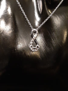 925 Sterling Silver "Mom" with cubic zirconia stones Necklace