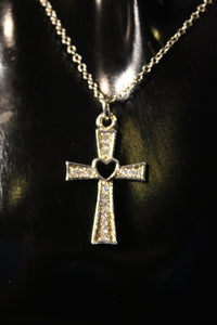 925 Sterling Silver Cross Pendant and Necklace